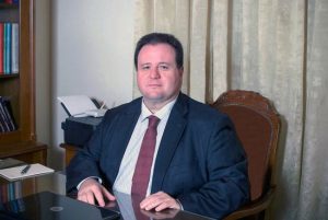 Ηλίας Δαλαΐνας - Αγγειολόγος - Αγγειοχειρουργός